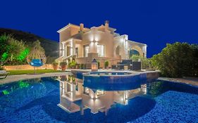 Romanza Luxury Villa